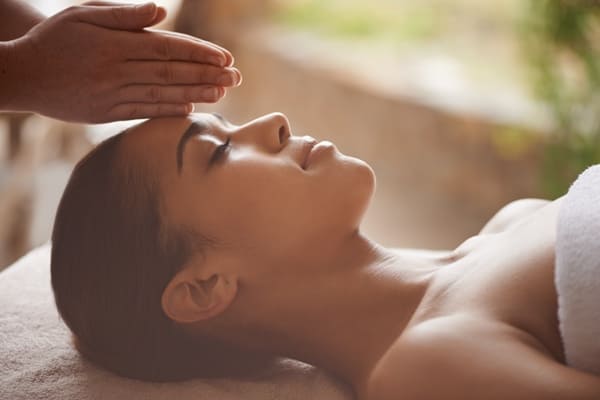 Massage intuitif bien-etre soin energetique relaxation reiki sonotherapie bol tibetain Calm Inspirations Lille Villeneuve d'ascq Marquette les lille